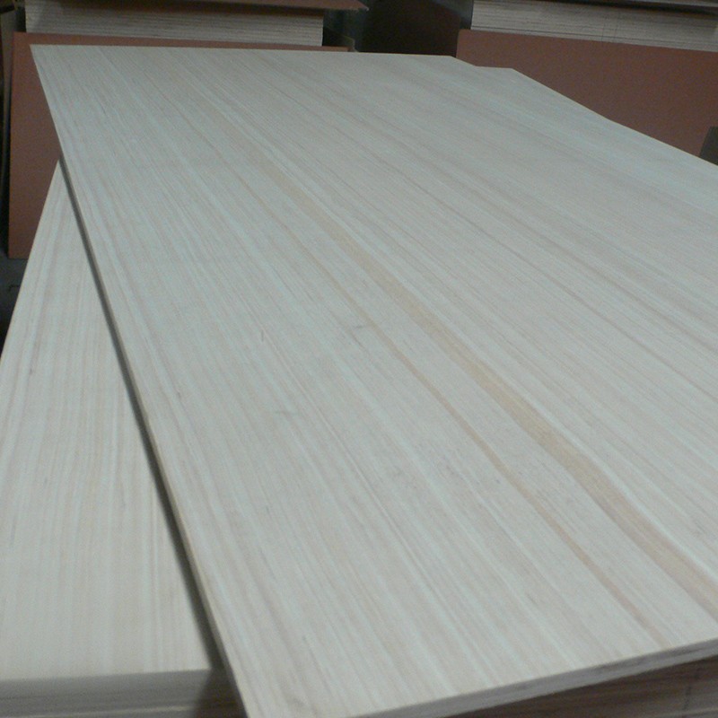 Engineered veneer plywood