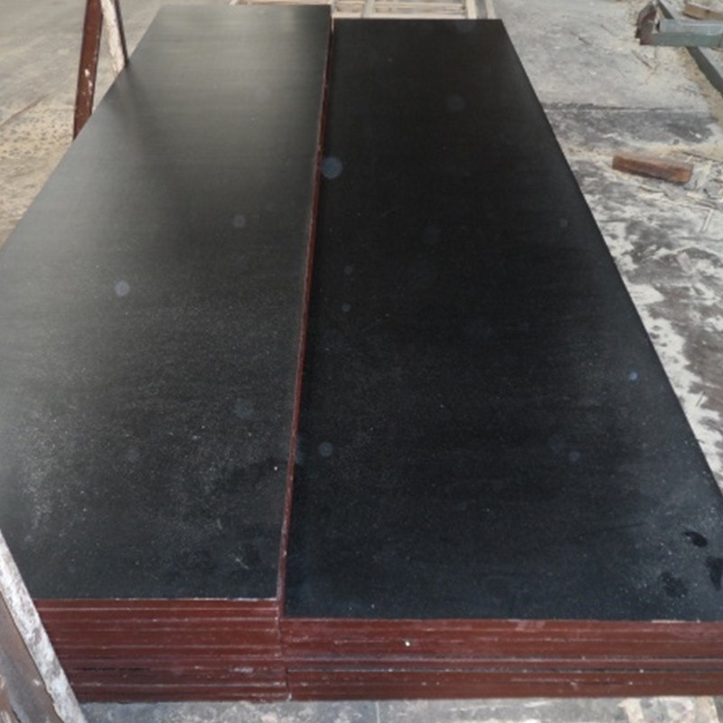 Black film faced plywood with full core poplar mixed hardwood