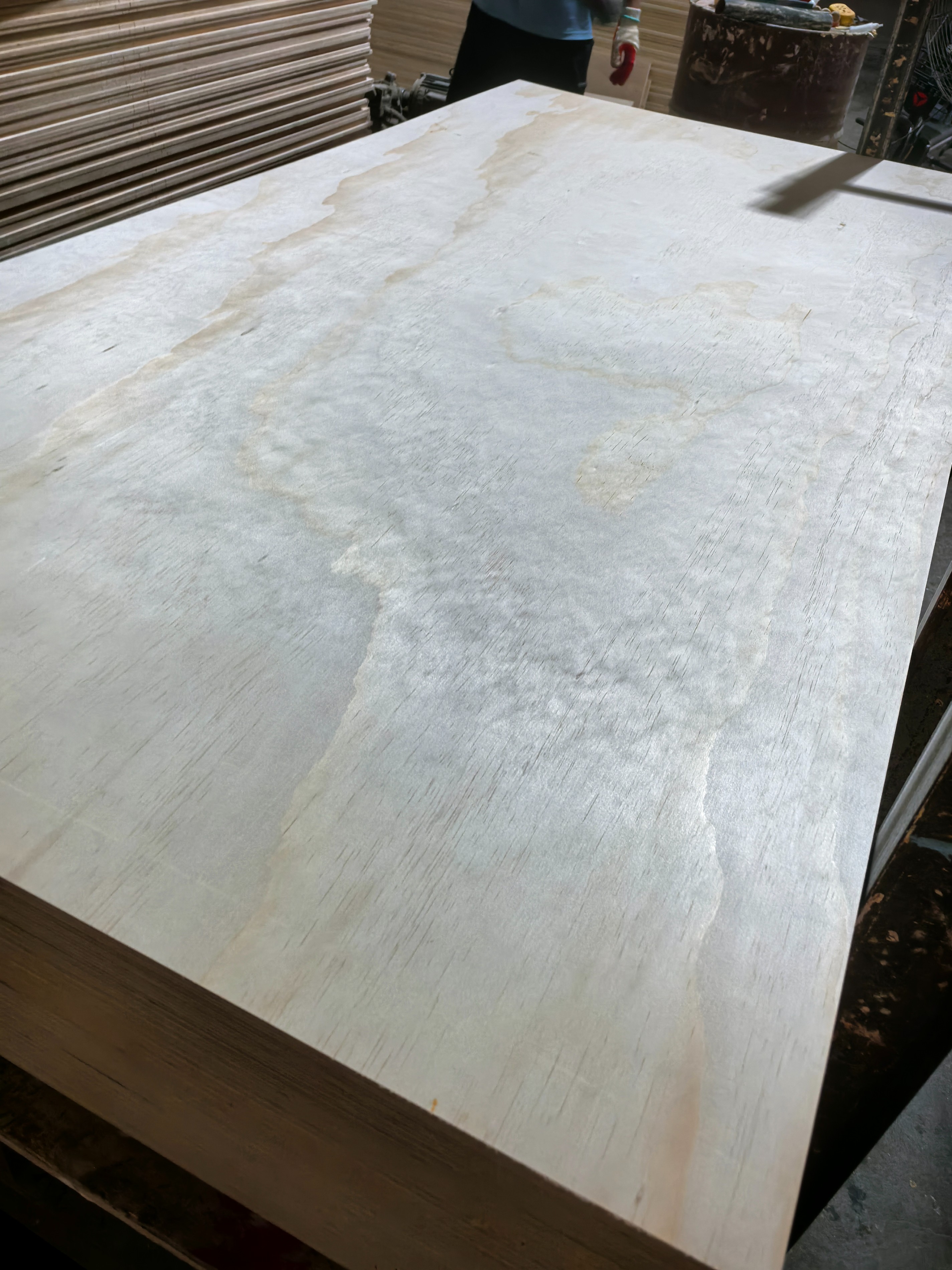 Pine Plywood with E1 Glue C/D Grade