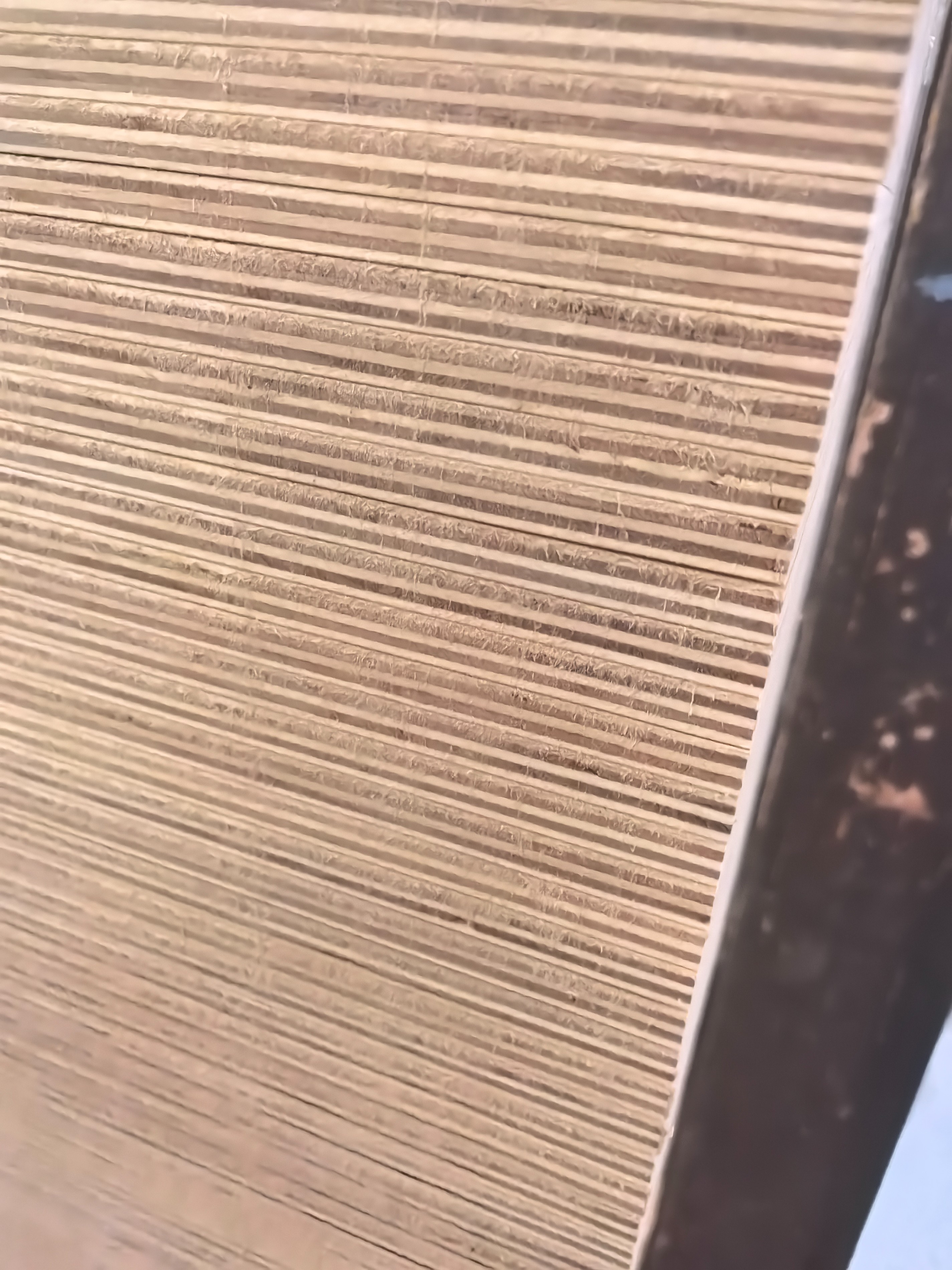 Pine Plywood with E1 Glue C/D Grade