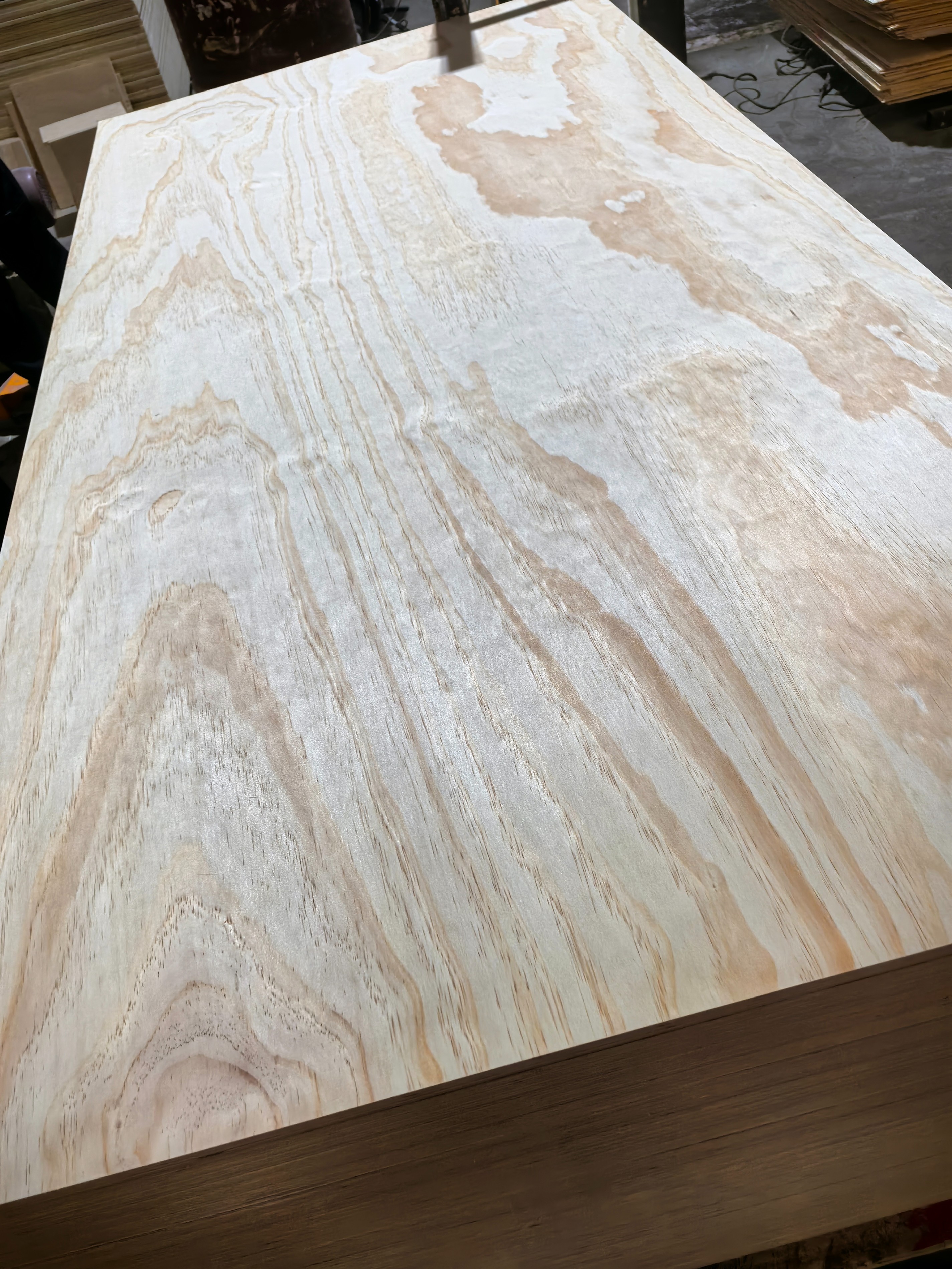 Pine Plywood with E1 Glue C/D Grade