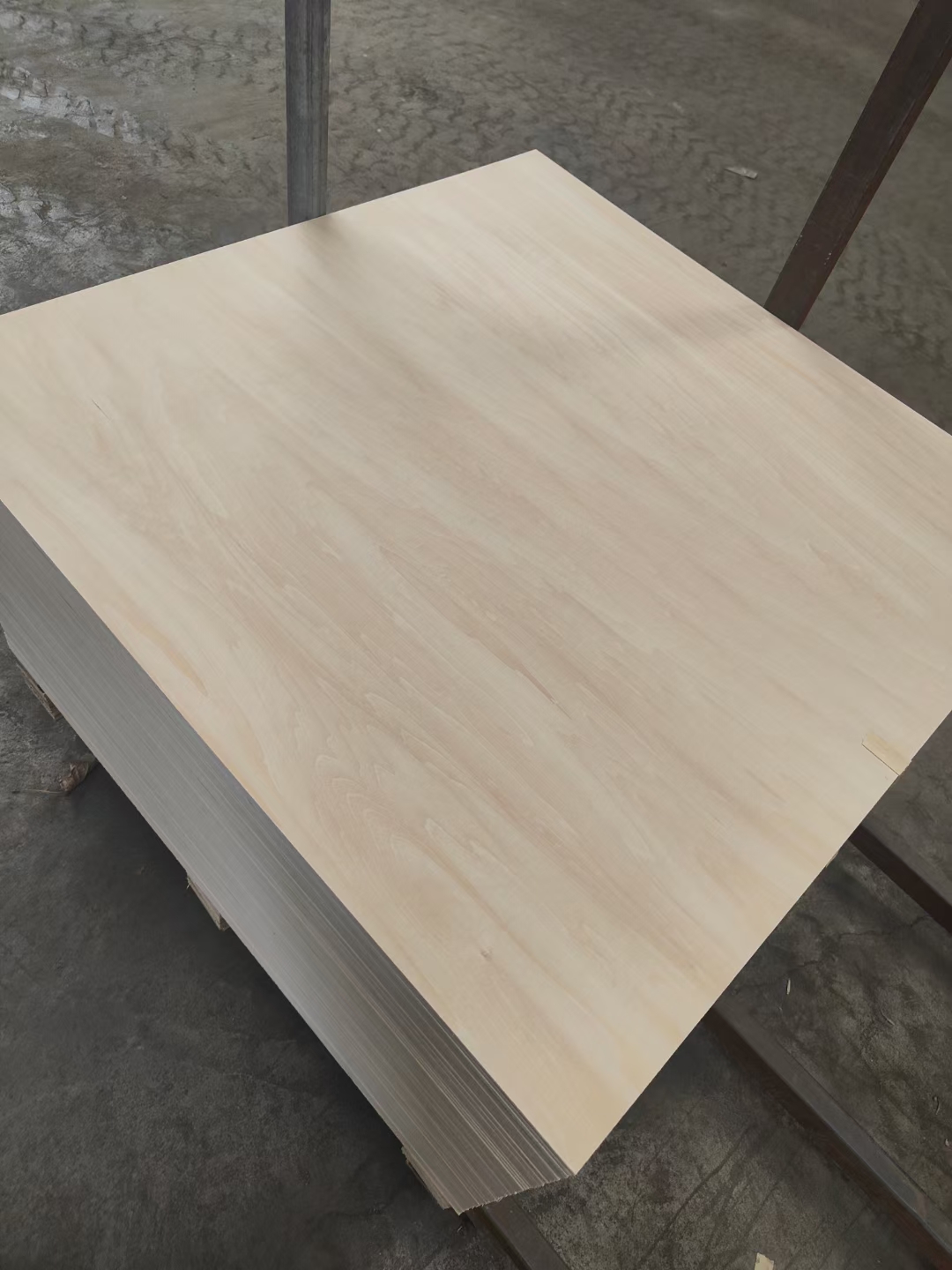 New product-Basswood plywood for laser cutting toys and craft(图4)